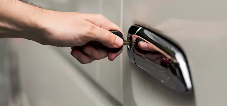 Why Choose Our Auto Locksmith Team in Jeffersontown, KY?